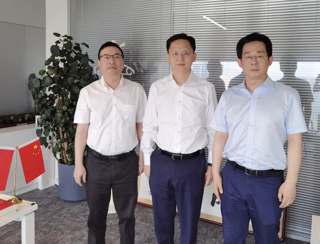 推進網(wǎng)絡整合及廣電5G建設(shè)，福建廣電網(wǎng)絡相關(guān)領(lǐng)導赴中國廣電集團匯報交流工作