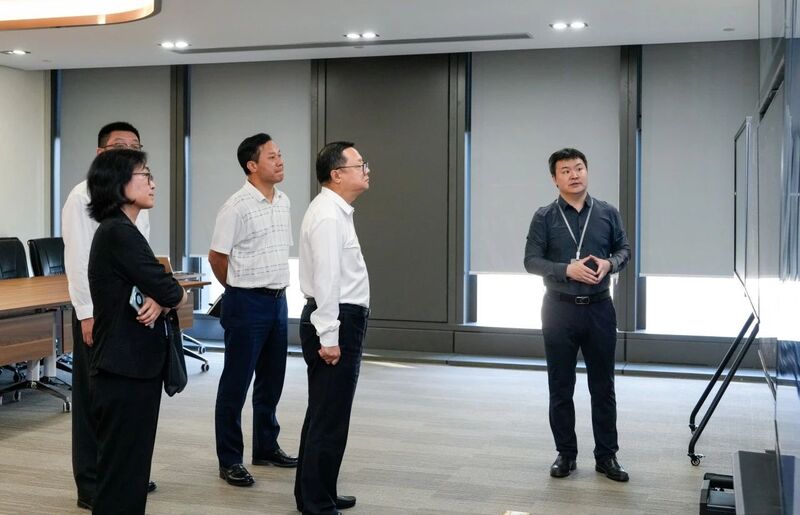 廣電總局朱詠雷調研廣東廣電網(wǎng)絡公司，要求大力發(fā)展智慧廣電