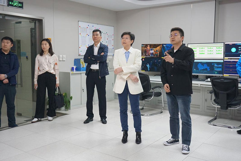 中國廣電陳薇調(diào)研廣東廣電網(wǎng)絡，要求加快“全省一網(wǎng)”整合